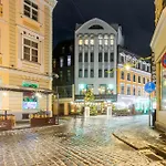 Lägenhet Beautiful 1br In Old Riga, Prime Location *