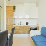 Beautiful 1br In Old Riga, Prime Location Daire Riga