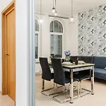 Beautiful 1br In Old Riga, Prime Location *