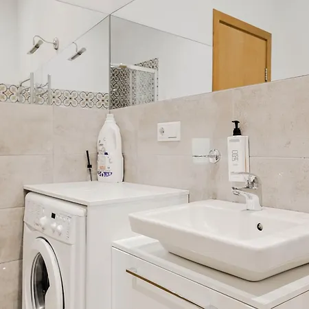 Beautiful 1br In Old Riga, Prime Location Apartment